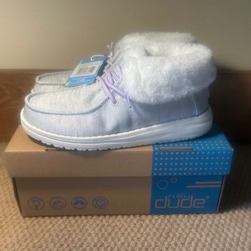 Hey Dude Kids' Cozy White Slippers